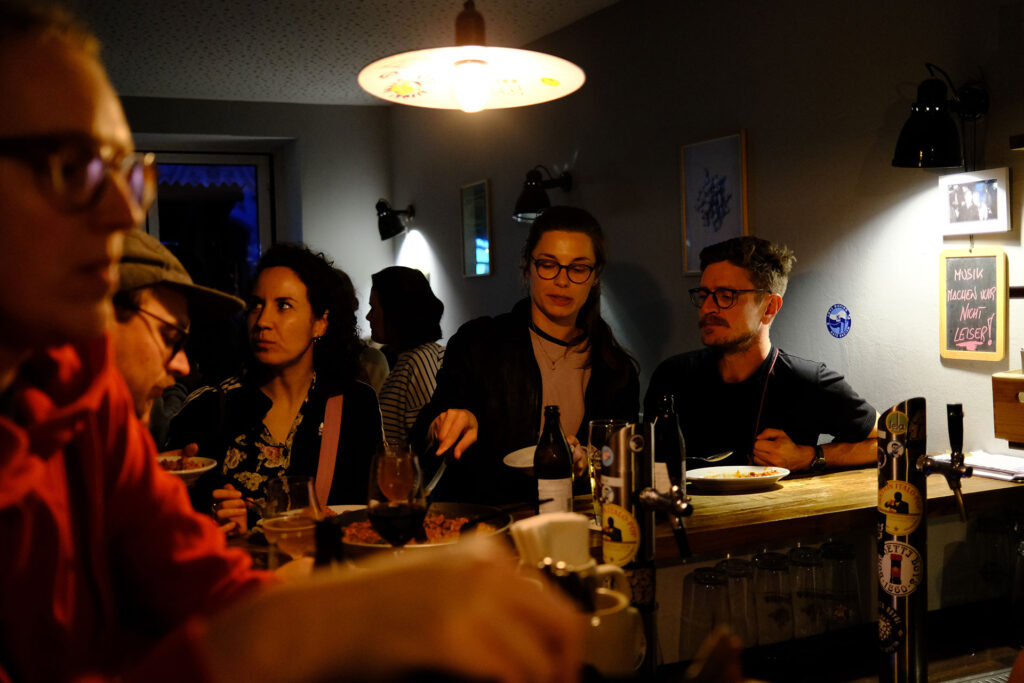 BSHC an der Bar in der Ambar